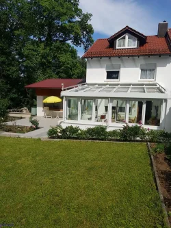 Ihr neues Zuhause - Haus kaufen in Treuchtlingen - ***EINZIEHEN UND WOHLFÜHLEN, GARTEN, GROSSRAUMCARPORT UND WINTERGARTEN***