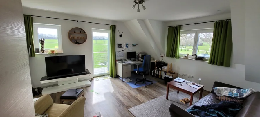 Wohnzimmer - Haus mieten in Schnelldorf / Altersberg - ***MODERNES, ENERGETISCHES Haus, auf dem Land zu VERMIETEN***