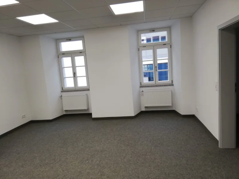 Büro - Büro/Praxis mieten in Ansbach - ***BÜRORAUM, SCHULUNGSRAUM ZU VERMIETEN, IN GUTER LAGE VON ANSBACH***