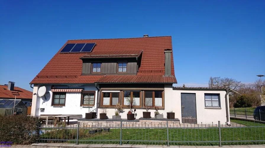 Ansicht - Haus kaufen in Schopfloch - RESERVIERT***1-2 Familienhaus in Lehengütingen***