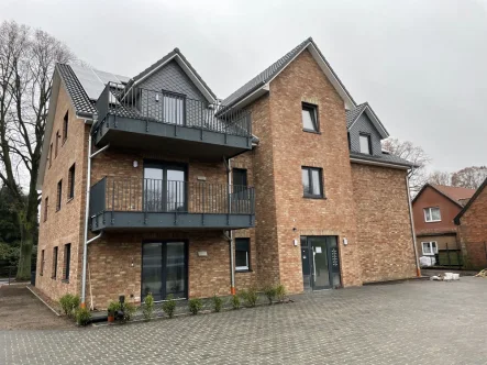 Aussenansicht - Wohnung mieten in Bassum - Dachgeschosswohnung in zentraler Lage