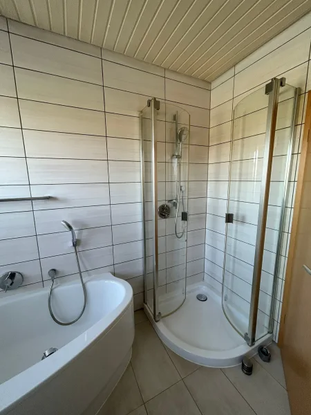 Badezimmer OG