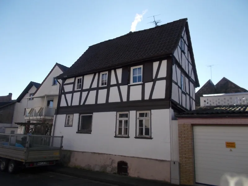 Anicht - Haus kaufen in Hammersbach - Klein, fein - vielleicht bald - mein! Fachwerkhaus in Hammersbach-Marköbel