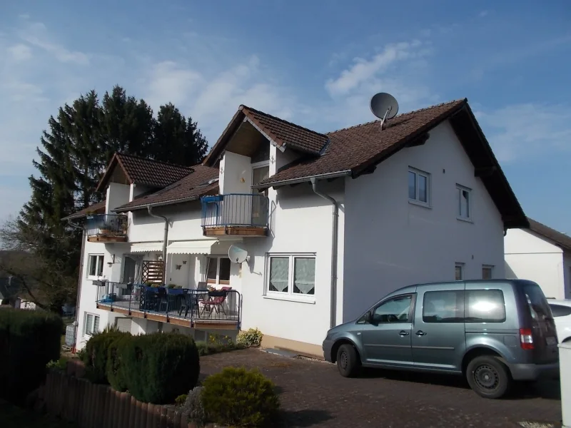  - Haus kaufen in Hirzenhain - Mehrfamilienhaus mit 6 Eigentumswohnungen in Hirzenhain