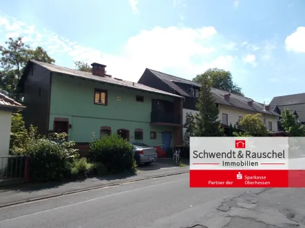  - Haus kaufen in Schotten - Ehemalig Brauhaus heute Wohn(t)raum mit 3 WE in Schotten