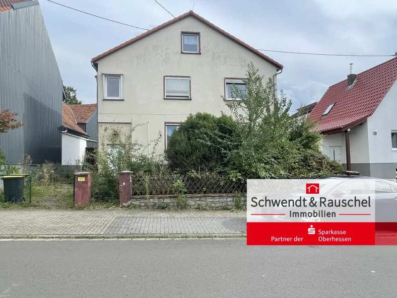 Außenansicht  - Haus kaufen in Altenstadt - Sanierungsbedürftiges EFH in Altenstadt Höchst mit großem Garten