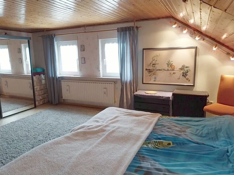 Schlafzimmer DG