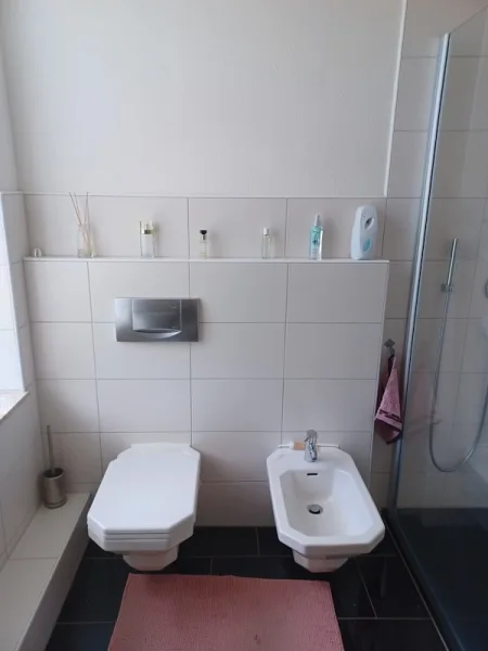 WC und Bidet