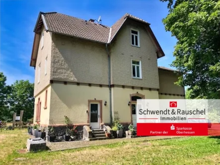  - Haus kaufen in Herbstein - Historisches und repräsentatives Wohnhaus mit Gewerbeeinheit in Herbstein-Rixfeld