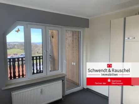 Einblick - Wohnung mieten in Büdingen - Tolle Dachgeschosswohnung mit Ausblick in Büdingen