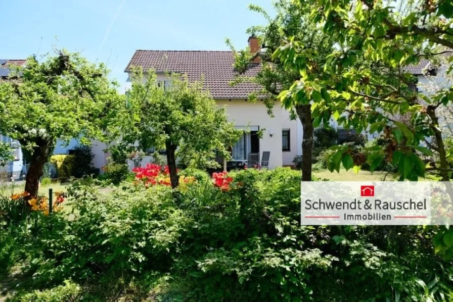  - Haus kaufen in Friedrichsdorf - Charmantes EFH in attraktiver Lage in Friedrichsdorf