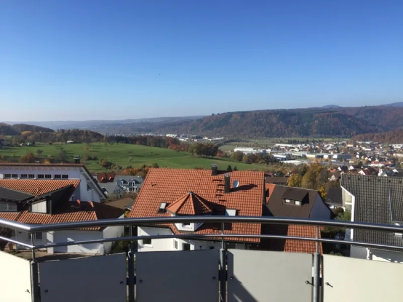 Blick DG - Haus kaufen in Schopfheim / Wiechs - Villa mit 2 Wohneinheiten in bester Lage