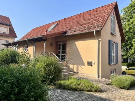  - Haus kaufen in Vörstetten - Attraktives Eigenheim - 360° Tour