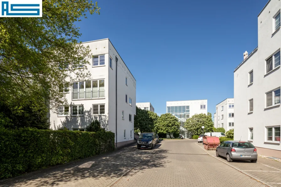  - Wohnung kaufen in Berlin - Kapitalanlage im Süden von Berlin - Zweizimmerwohnung mit Wintergarten