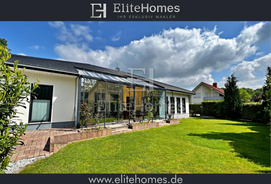 Gartenansicht - Haus kaufen in Meckenheim - NEUER PREIS !!! Exklusiver großzügigen Bungalow mit Wärmepumpe !!!