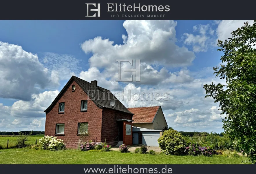 Hausansicht-Titel - Haus kaufen in Wegberg / Klinkum - Restehof mit Ackerlandflächen im Aussenbereich von Klinkum !!!