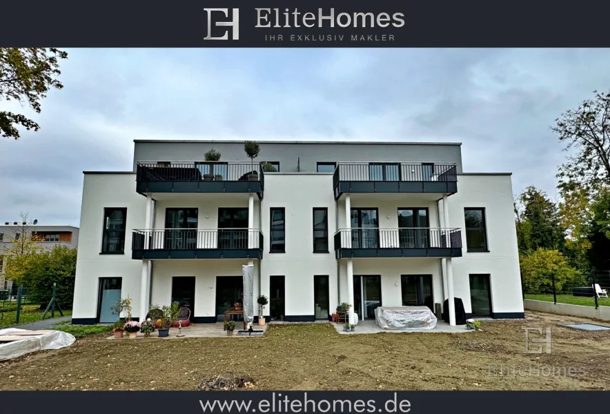 Gartenansicht - Wohnung kaufen in Köln / Sürth - Jetzt einziehen!! 4 Zi.-Wohnung in Rhein Nähe in Köln-Sürth!!!