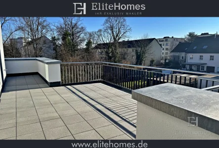 Titel-WE6-Dachterrasse - Wohnung kaufen in Köln / Sürth - Attraktive Dachgeschosswohnung mit großer Dachterrasse!!!