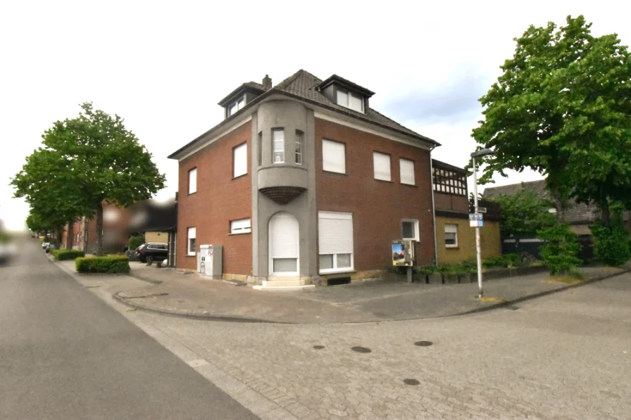  - Haus kaufen in Rheine - * Zwei Generationen unter einem Dach *Wohnhaus mit Einliegerwohnungund Poolin Rheine-Königsesch