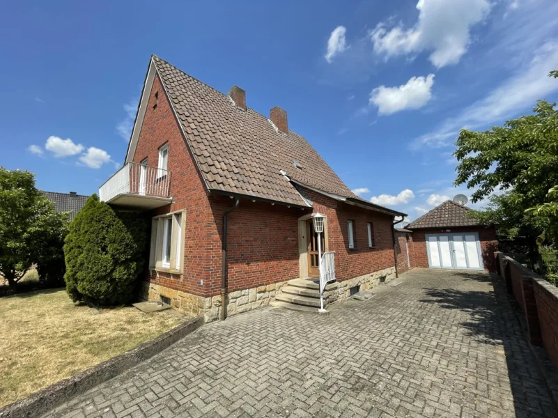  - Haus kaufen in Emsdetten - Starten Sie in Ihr Projekt "Eigenheim"! Einfamilienhaus mit Vollkeller und Garage in Emsdetten