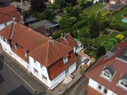  - Haus kaufen in Rheine - Verleihen Sie dieser Immobilie neuen Glanz!Reihenendhaus mit Gartenin Rheine-Stadtberg