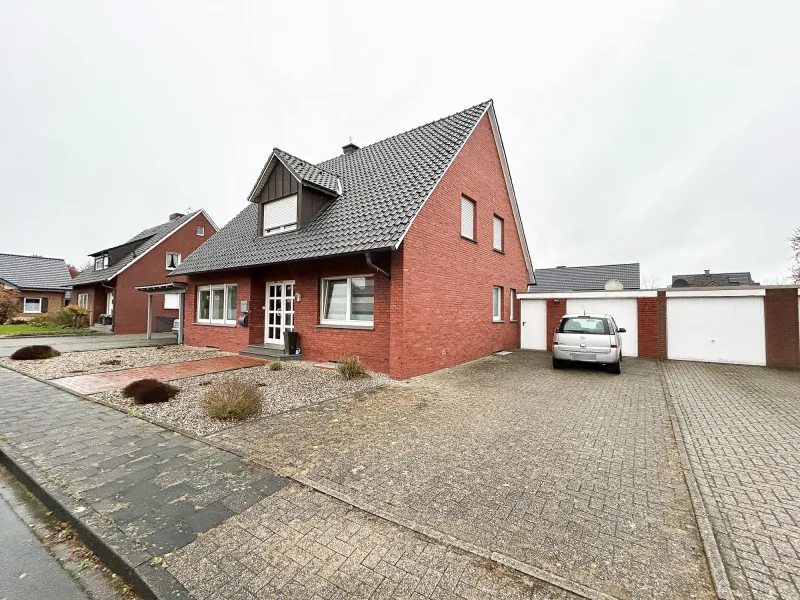  - Haus kaufen in Saerbeck - **Zweifamilienhaus mit tollem Gesamtkonzept in beliebter Lage von Saerbeck**