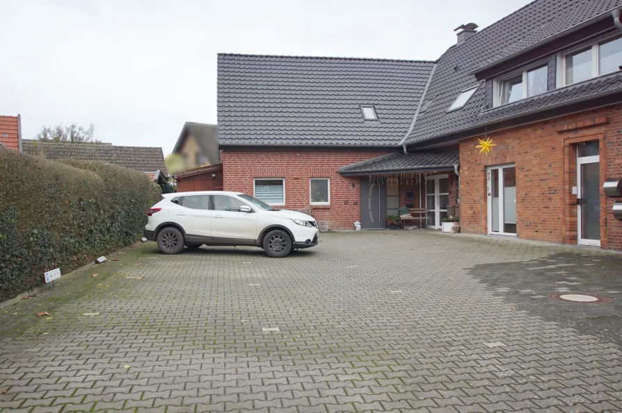  - Haus kaufen in Warendorf / Einen - Stilvolles Zweifamilienhaus mit Charme und Potenzial