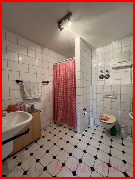 Whg. 2. OG Badezimmer