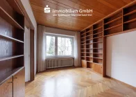 Wohnzimmer/Bibliothek