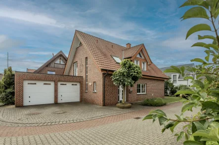 Vorderansicht - Haus kaufen in Freckenhorst - Einladendes Zuhause für Ihre Familie! (Erbpacht)