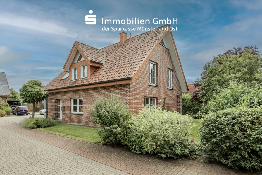 Vorderansicht - Haus kaufen in Freckenhorst - Einladendes Zuhause für Ihre Familie! (Erbpacht)