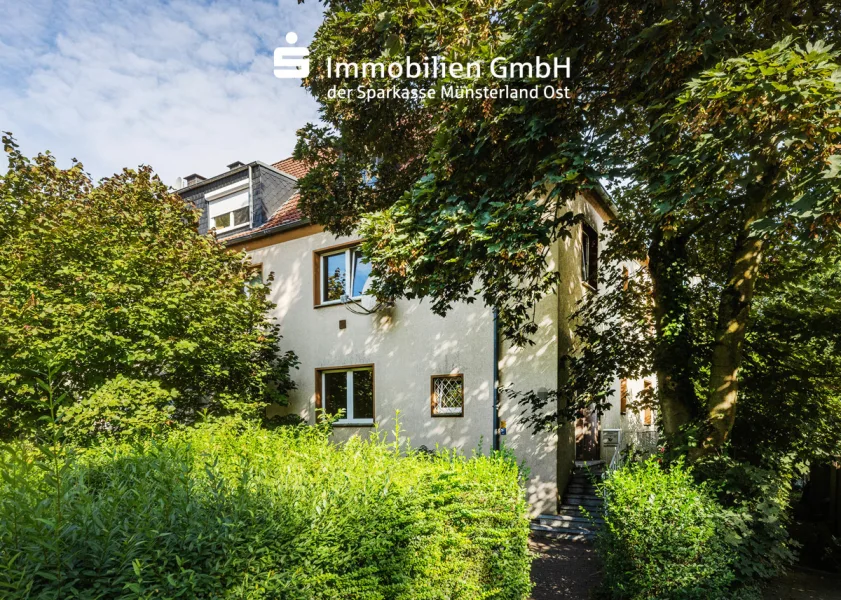 Vorderansicht - Haus kaufen in Münster - Historische Atmosphäre im Münsteraner Schlossviertel!