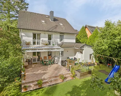  - Haus kaufen in Ratingen - Freistehendes Ein-/Dreifamilienhaus auf großem Grundstück in Ratingen-Mitte