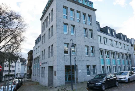 Ansicht - Büro/Praxis mieten in Ratingen - Barrierefreie und geräumige Praxisfläche in der Ratinger Innenstadt 