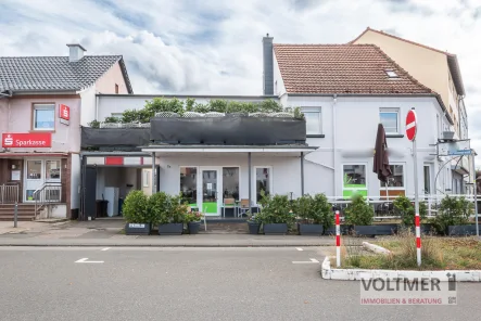 Straßenansicht - Haus kaufen in Pirmasens - SOMMERWALD - gepflegtes Wohn- und Geschäftshaus mit Ausbaupotential in Pirmasens!