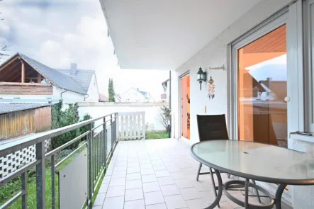Balkon - Wohnung kaufen in Herbolzheim - Charmante 3-Zimmer-Wohnung im Erdgeschoss: Perfektes Zuhause