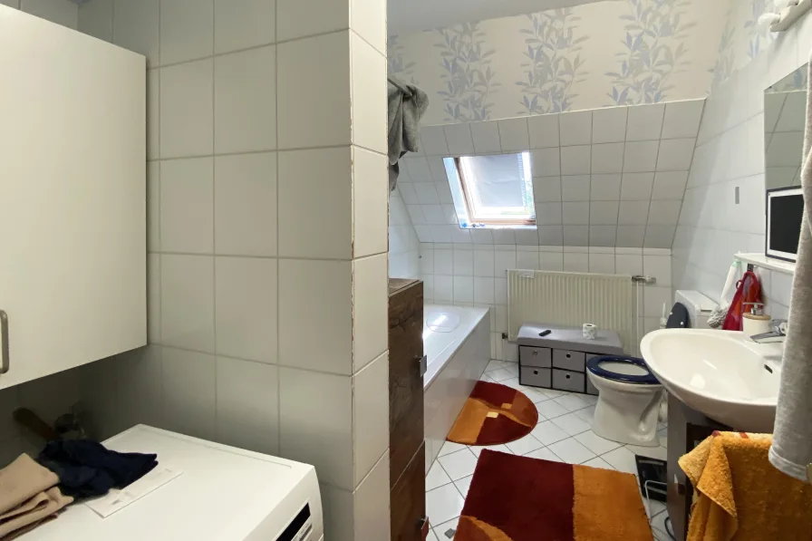 Badezimmer Wohnung Dachgeschoss