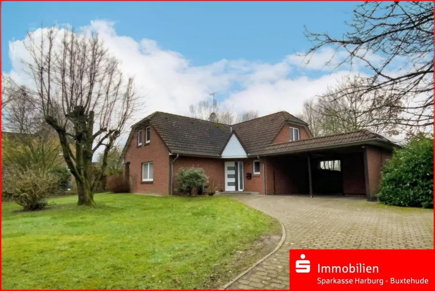 Hausansicht - Haus kaufen in Regesbostel - Wohnen auf dem Land und viel Platz!