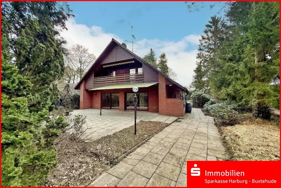 Rückansicht - Haus kaufen in Kakenstorf - Wohnen im Einklang mit der Natur!