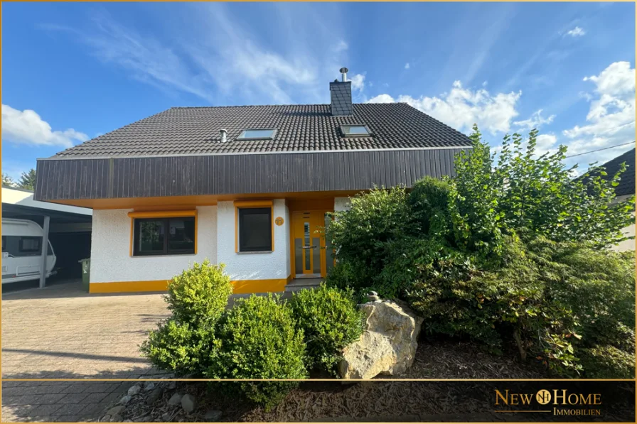 Titelfoto - Haus kaufen in Marienrachdorf - Charmantes Architektenhaus mit Staffelgeschoss in ruhiger Lage!