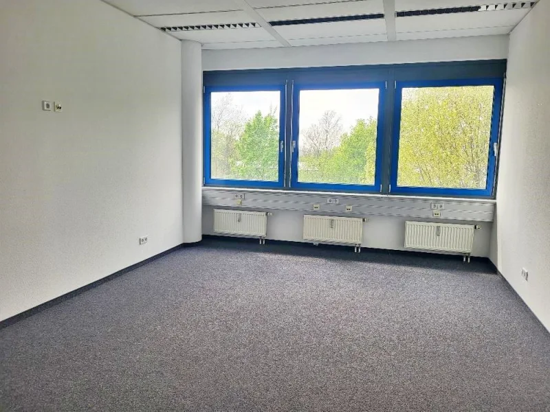 Innenansicht Büro (2)