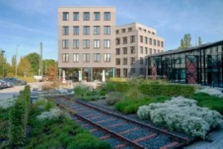Gebäude Ensemble - Büro/Praxis mieten in Bad Homburg - KLE!N - Provisionsfrei - Arbeiten mit besonderer Atmosphäre