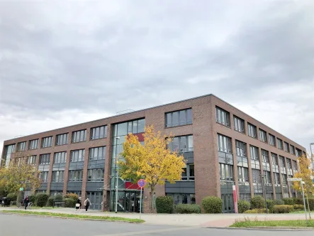 Aussenansicht - Büro/Praxis mieten in Dietzenbach - KLE!N - Provisionsfrei - Top Bürofläche mit hohem Glasanteil