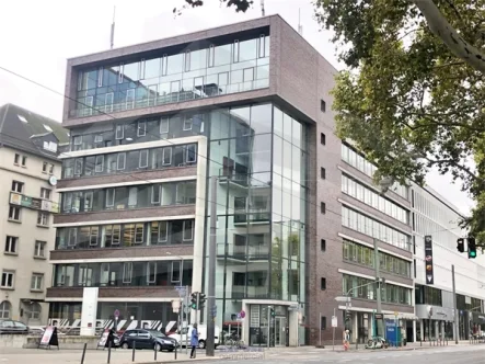 Aussenansicht - Büro/Praxis mieten in Frankfurt am Main - KLE!N - Provisionsfrei - Moderne lichtdurchflutete Loftfläche