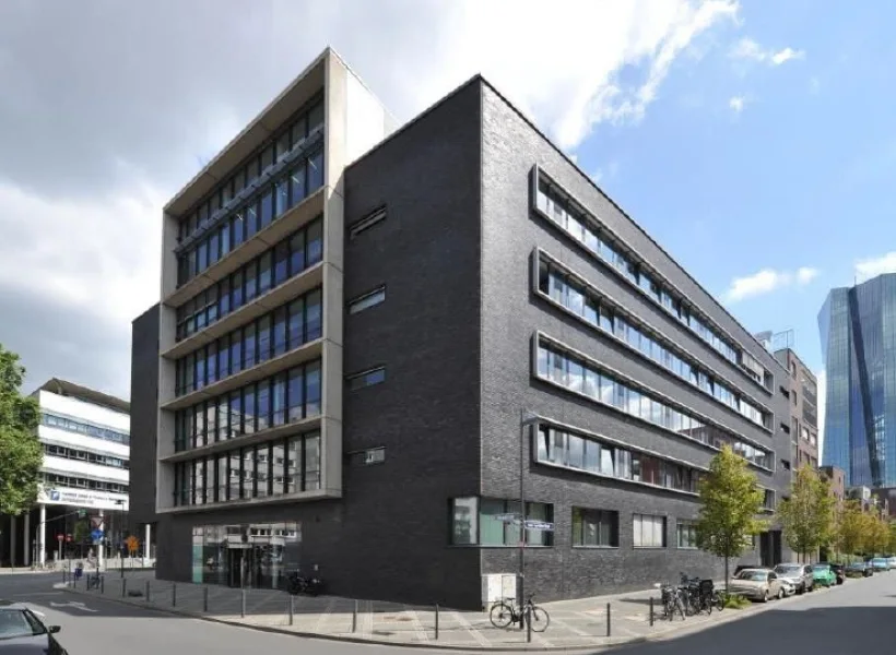 Außenansicht - Büro/Praxis mieten in Frankfurt am Main - KLE!N - Provisionsfrei - Büroetage mit großer Dachterrasse