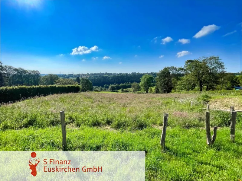 Eifeltraum - Grundstück kaufen in Hellenthal - Ruhig gelegenes Traumgrundstück mit unverbaubarer Fernsicht in der Eifel!