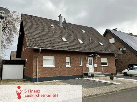  - Haus kaufen in Euskirchen - Euskirchen-Großbüllesheim: Zweifamilienhaus mit Ausbaupotential!