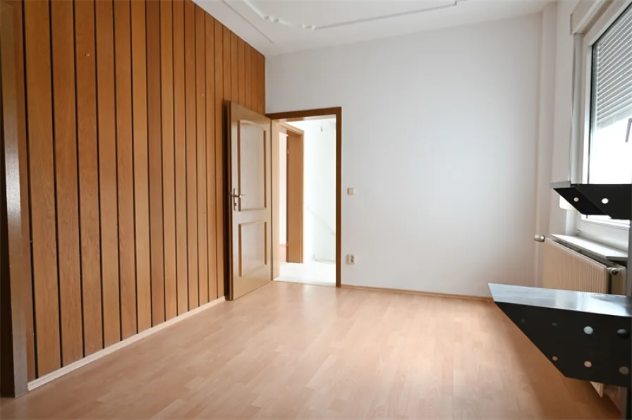 Haus_OG_Durchgangszimmer_Büro