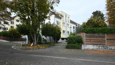 Eingangsseite - Wohnung kaufen in Mainz - PROVISIONSFREI Modern, hell, individuell – Ein kleines Haus im Haus