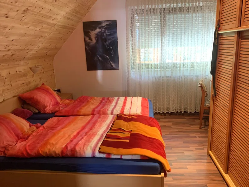 Schlafzimmer im OG